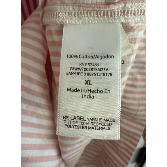 Free Assembly Women’s V Neck Peplum - Picture 6 of 7